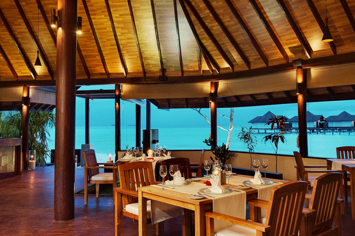 Robinson Maldives Restaurant