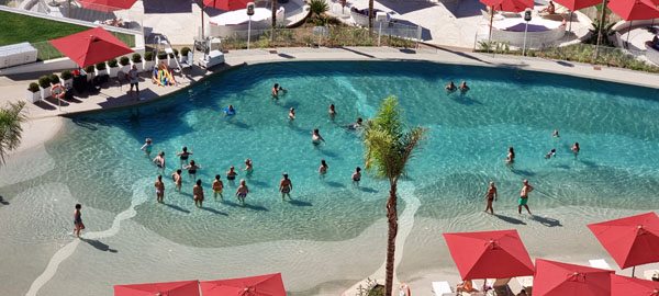 Haupt Pool im Club Med Magna Marbella